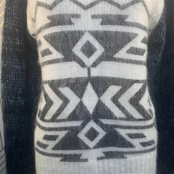 Raga Arctic Wild Tribal Pullover Sweater Grey - Picture 4 of 10